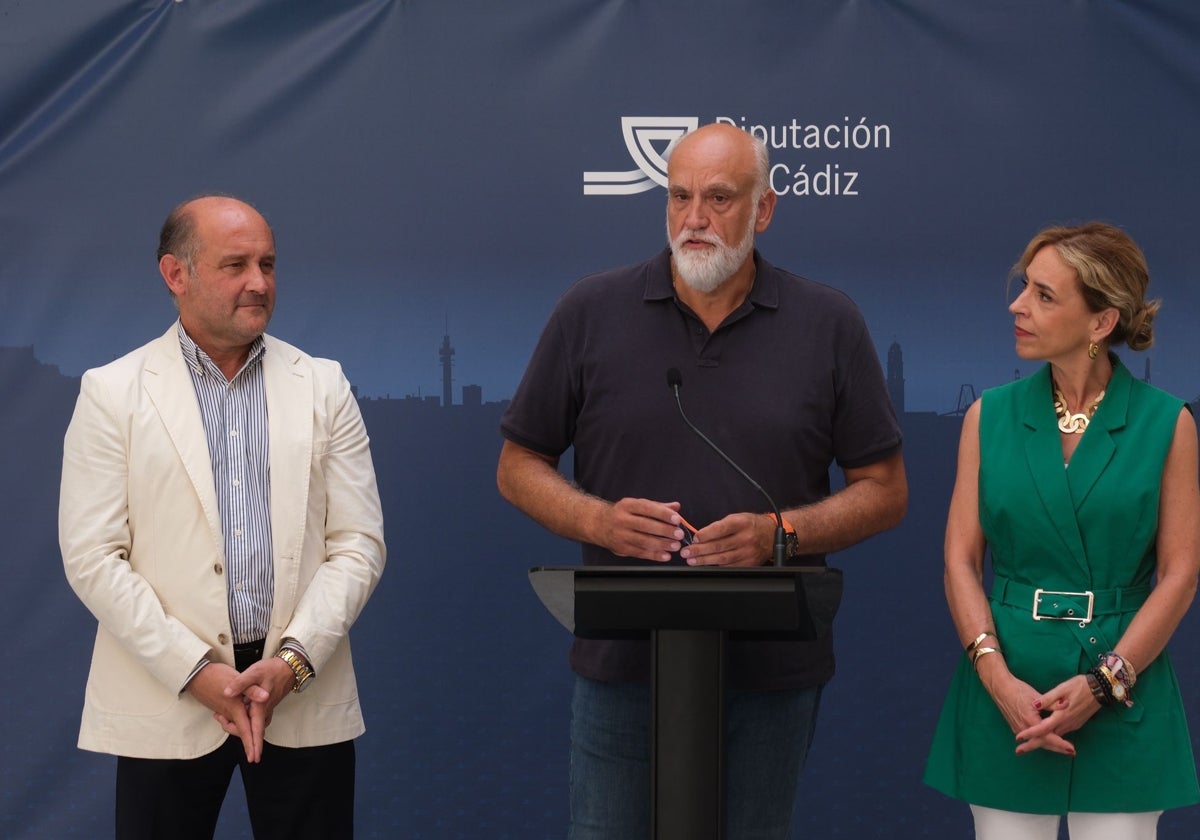 Juan José Ortíz, Javier Vidal y Almudena Martínez.