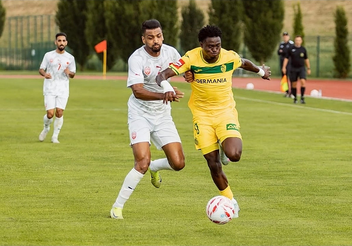 Dan por cerrada la llegada de un delantero nigeriano al Cádiz CF