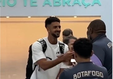 Chris Ramos ya habla como jugador del Botafogo sin despedida en Cádiz