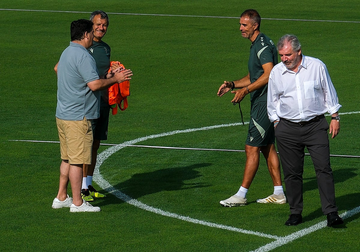 El Cádiz CF afronta la recta final del mercado de fichajes.