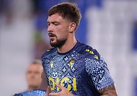 Bojan Kovacevic, un tren de alta velocidad en el Cádiz CF