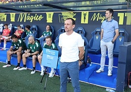 Alberto González carga contra el arbitraje: «¿Para qué sirve el VAR? No le ponen la toma buena en el monitor»