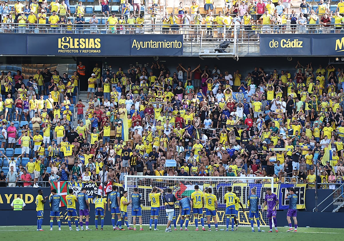El Cádiz CF lo ha ganado todo en casa hasta la fecha.