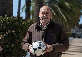 Carmelo Navarro tendrá una puerta a su nombre en el Estadio