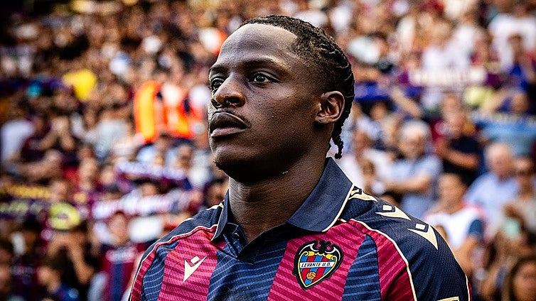 ¿Etta Eyong a la selección española?