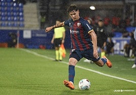 Ro Abajas: «El Cádiz CF está arriba y será un duelo interesante»