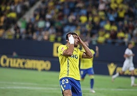 García Pascual se carga el debate por las malas