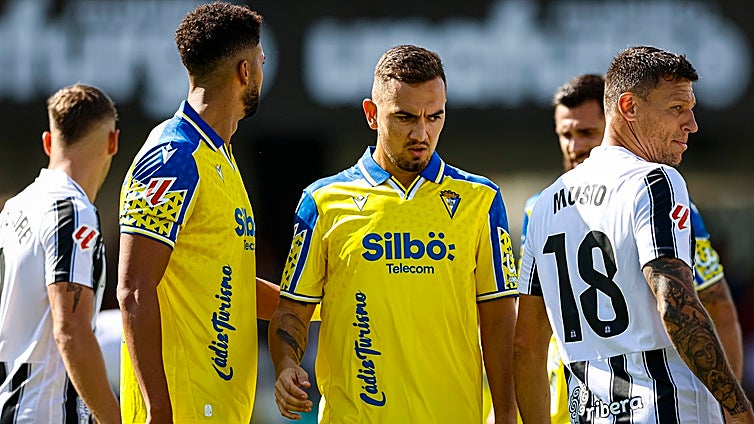 Gonzalo Escalante reaparece en 'X' para alabar a Mendilibar: «El mejor»