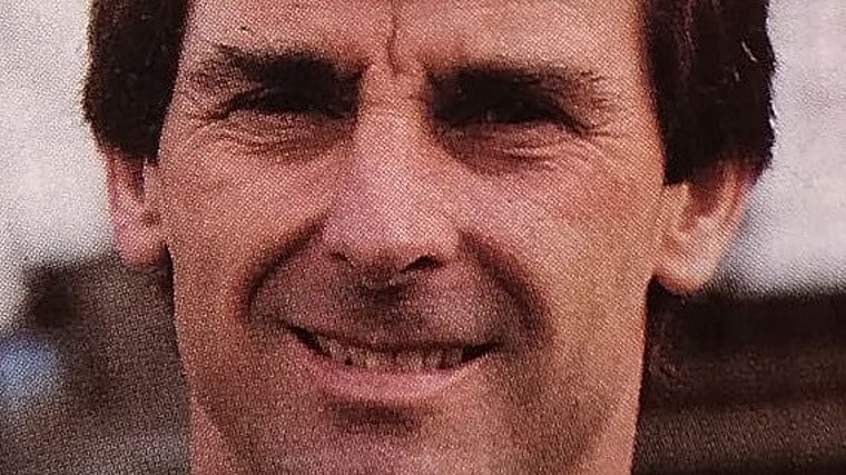 El entrenador inglés Colin Addison.