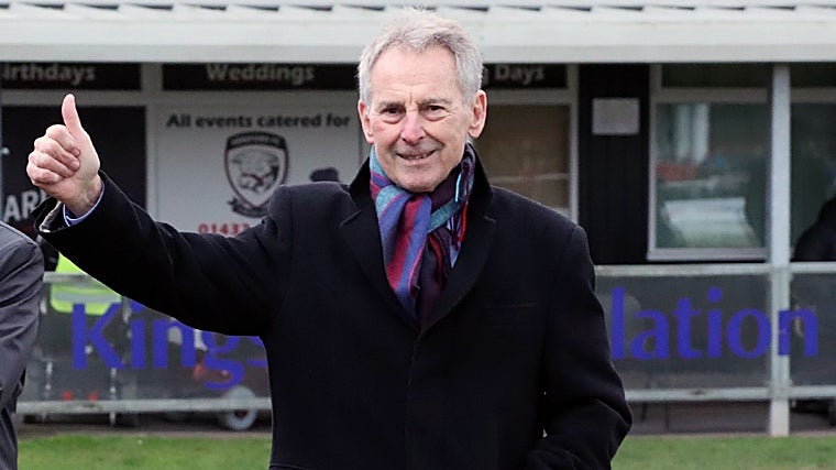 Colin Addison durante sus últimos años.