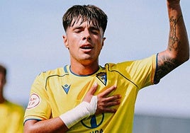 El filial del Cádiz CF se da un festín ante el Castilleja (7-1)