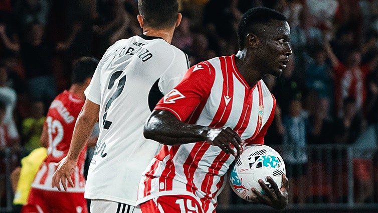 Altas, dudas y bajas del Almería ante el Cádiz CF