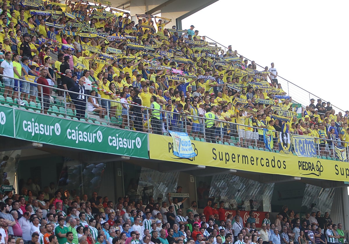 El Cádiz CF estará arropado en Córdoba el próximo domingo.