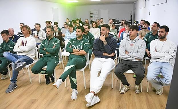 Víctor Aznar y David Gil estuvieron en la reunión.