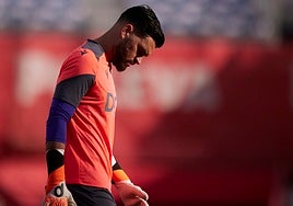 Alineaciones oficiales del Real Murcia - Cádiz de la Copa del Rey 2025-2026 hoy: onces y banquillo de suplentes