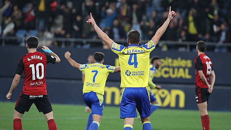 El Cádiz CF reaccionó con la llegada de Gaizka Garitano al banquillo.