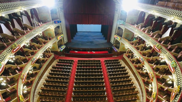 El Carnaval de Cádiz regresa en todo su esplendor