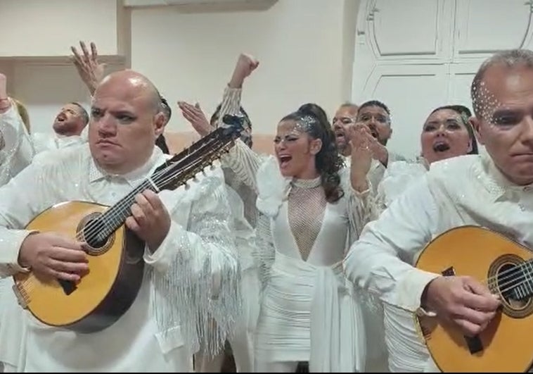 Vídeo: el coro 'La Voz' de Luis Rivero canta un duro tango contra la violencia machista