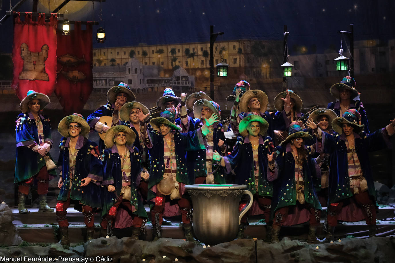 Fotos: Comparsa &#039;El embrujo de Cádiz&#039;