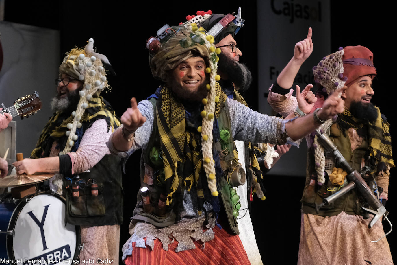 Fotos: Chirigota &#039;Frente talibán de la república irreverente de kadikadist&#039;