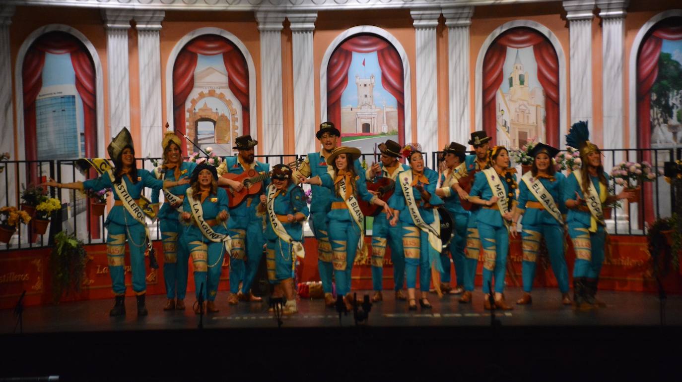 Fotos: Comparsa &#039;El cantón independiente&#039;