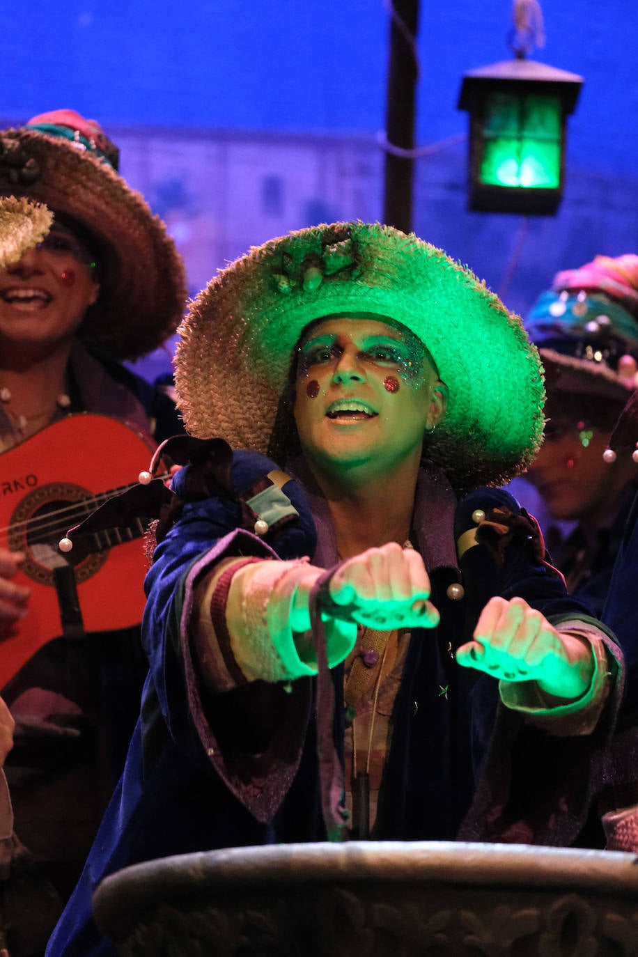 Fotos: Comparsa &#039;El embrujo de Cádiz&#039;