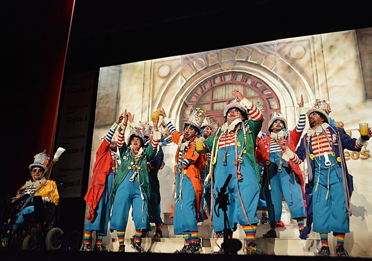 'Amo escuchá', chirigota callejera: Los cuplés, de 4 en 4
