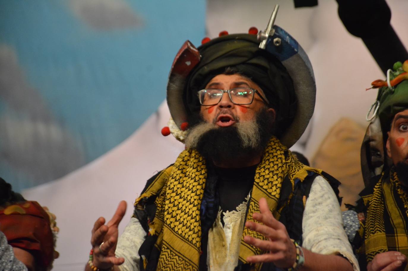 Fotos: Chirigota &#039;Frente talibán de la república irreverente de kadikadist&#039;