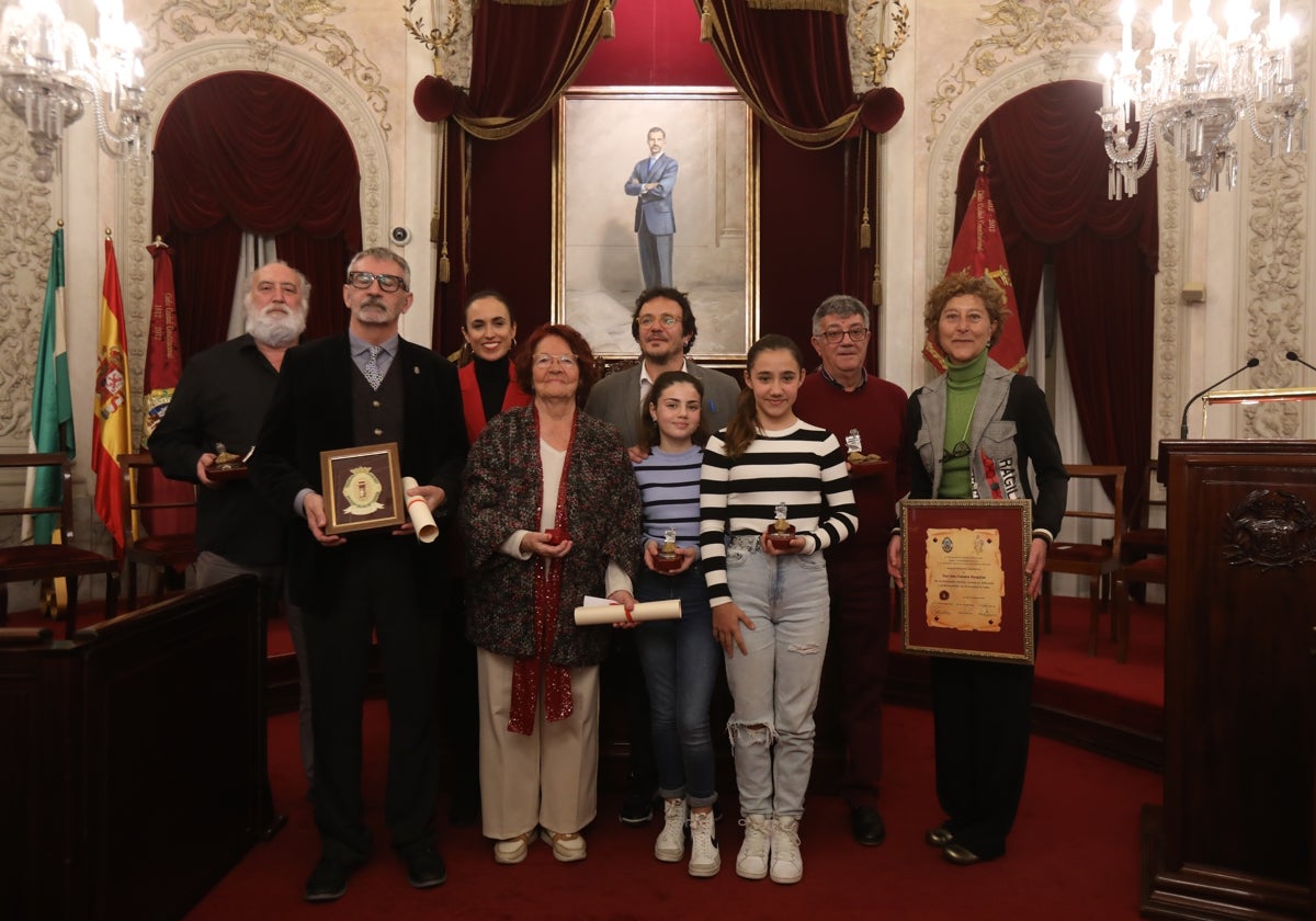 Recepción al pregonero Joaquín Quiñones, las pregoneras infantiles, el Gran Momo y los Hércules de Oro de 2023