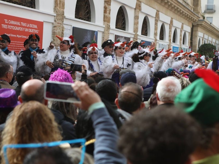 Fotos: Y Cádiz ya vive el Carnaval en la calle