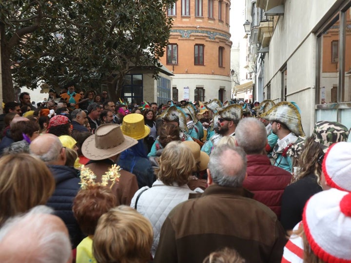 Fotos: Y Cádiz ya vive el Carnaval en la calle