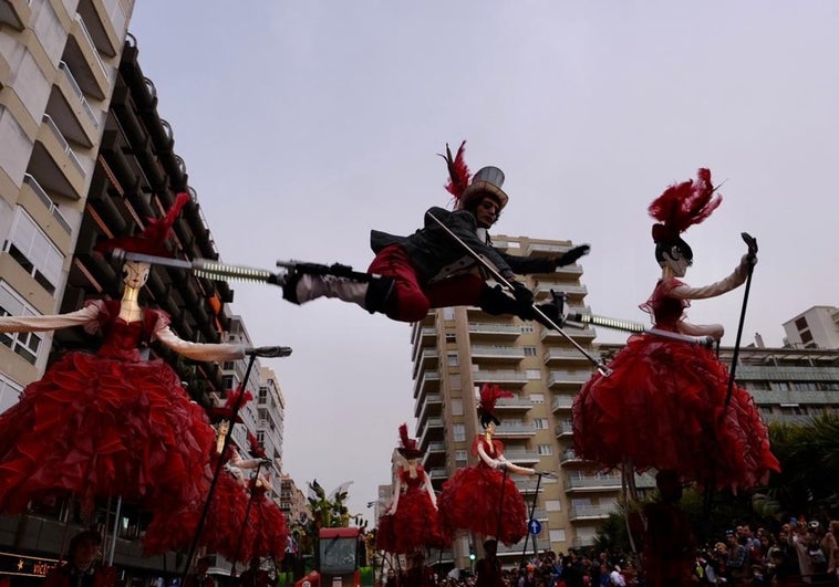 Vídeo: la Cabalgata Magna del Carnaval de Cádiz