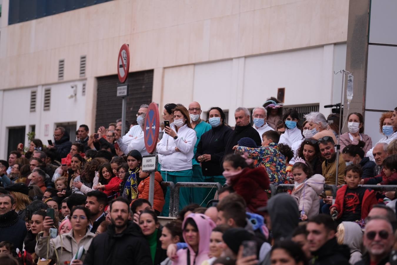 Fotos: las mejores imágenes de la Cabalgata Magna del Carnaval de Cádiz