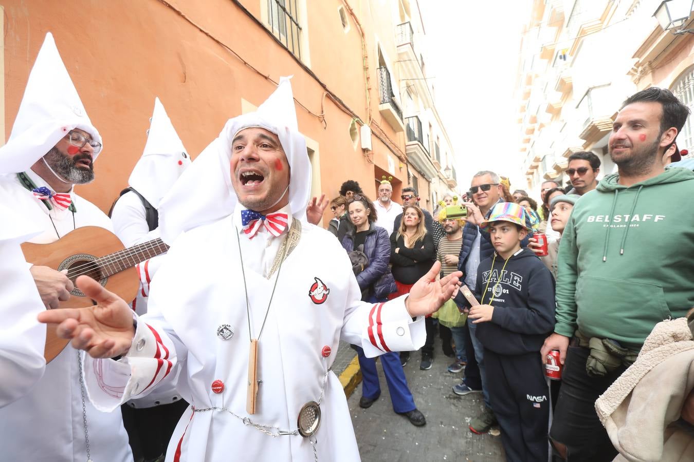 Fotos: el domingo de coros en imágenes; Cádiz sigue de Carnaval