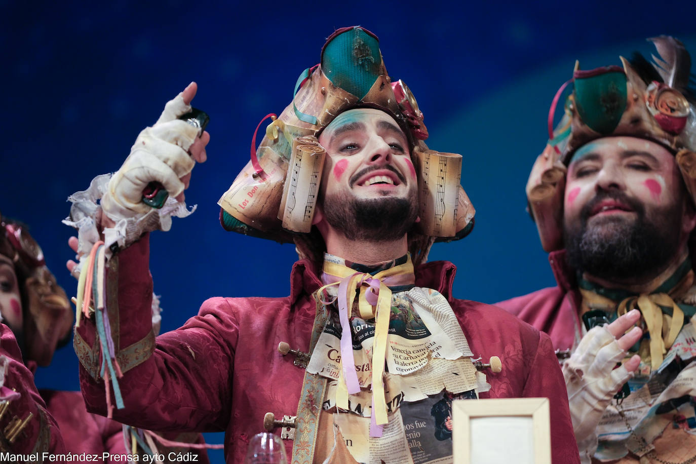 FOTOS: La compasa de los hermanos Pastrana &#039;Vuelve ya el 3x4&#039; en el COAC 2024