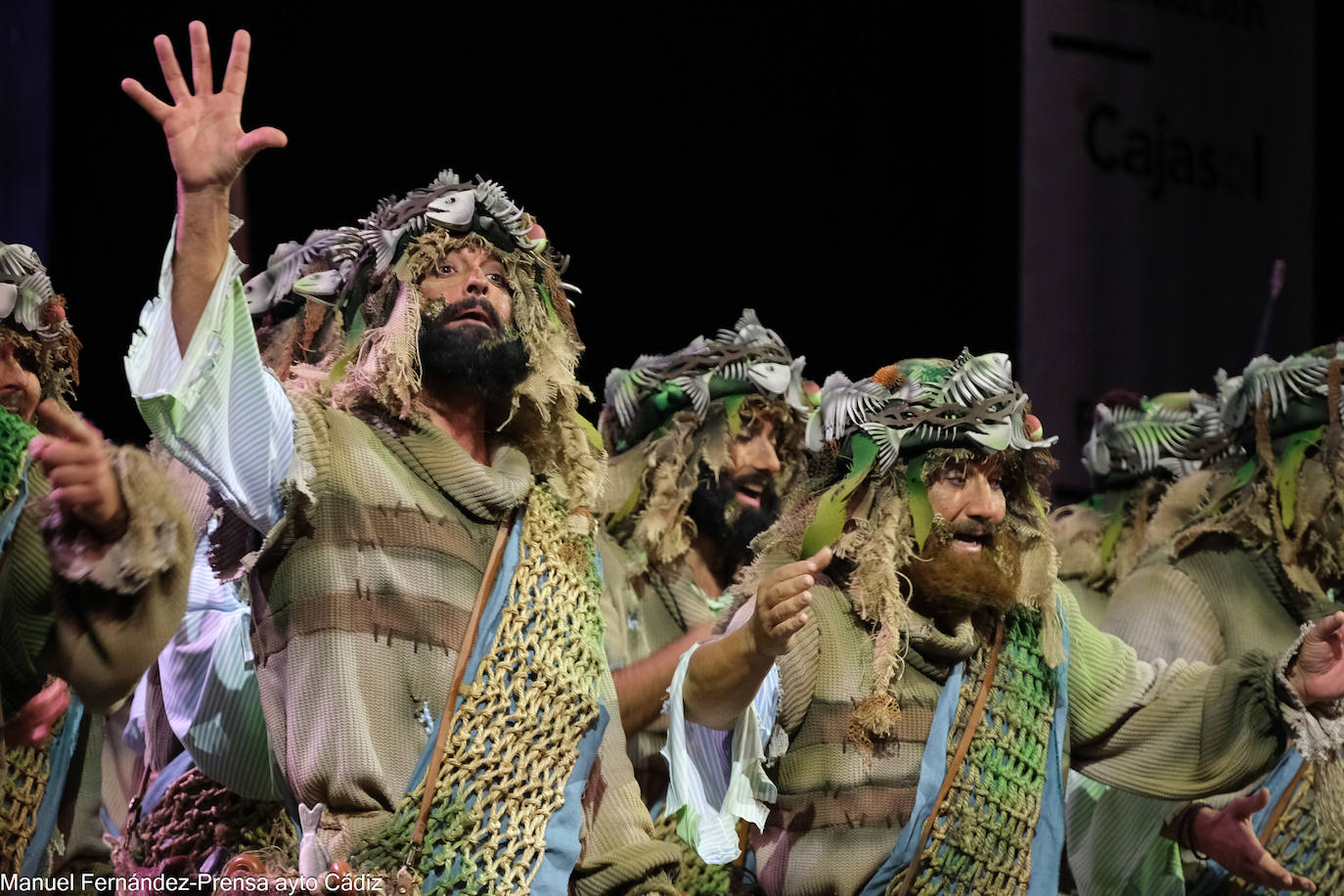 FOTOS: Comparsa de Nene Cheza y José Luis Zampaña &#039;La resbalaera, una comparsa de toda la vida&#039; en el COAC 2024, Carnaval de Cádiz