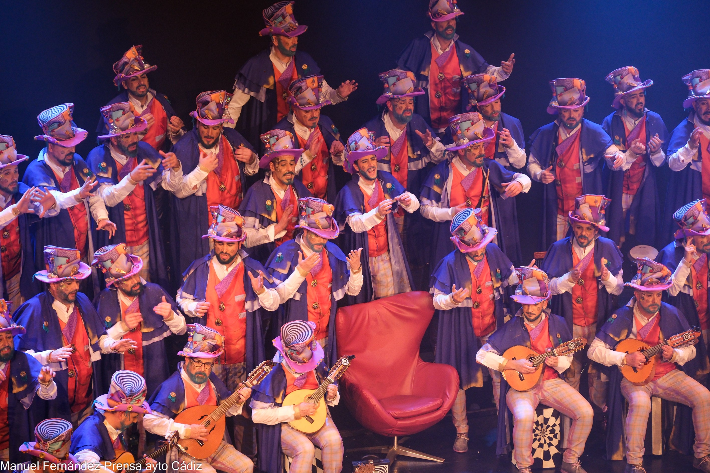 Fotos: El coro &#039;Despierta&#039; abre la sétima sesión de preliminares del COAC 2024