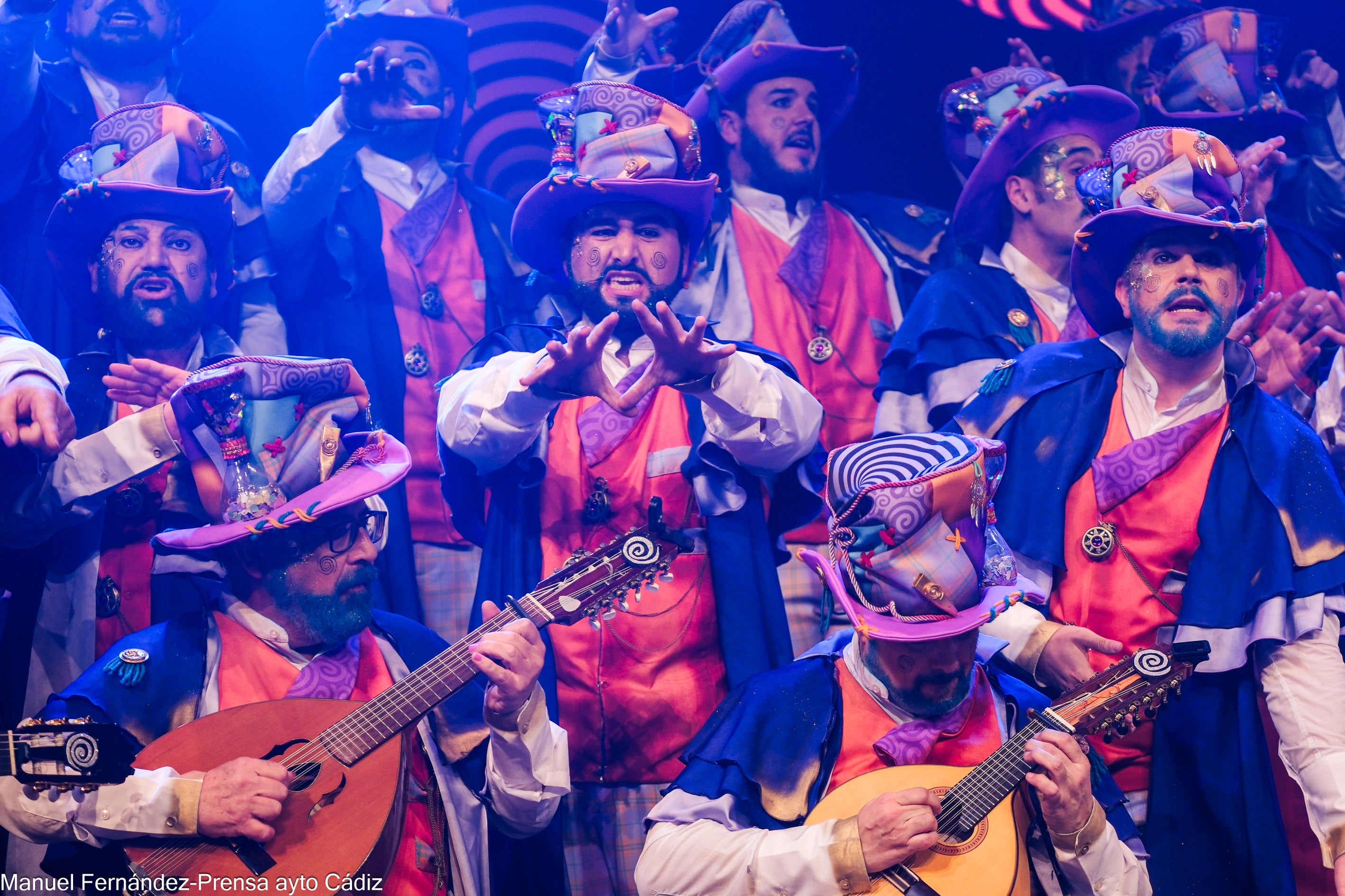 Fotos: El coro &#039;Despierta&#039; abre la sétima sesión de preliminares del COAC 2024