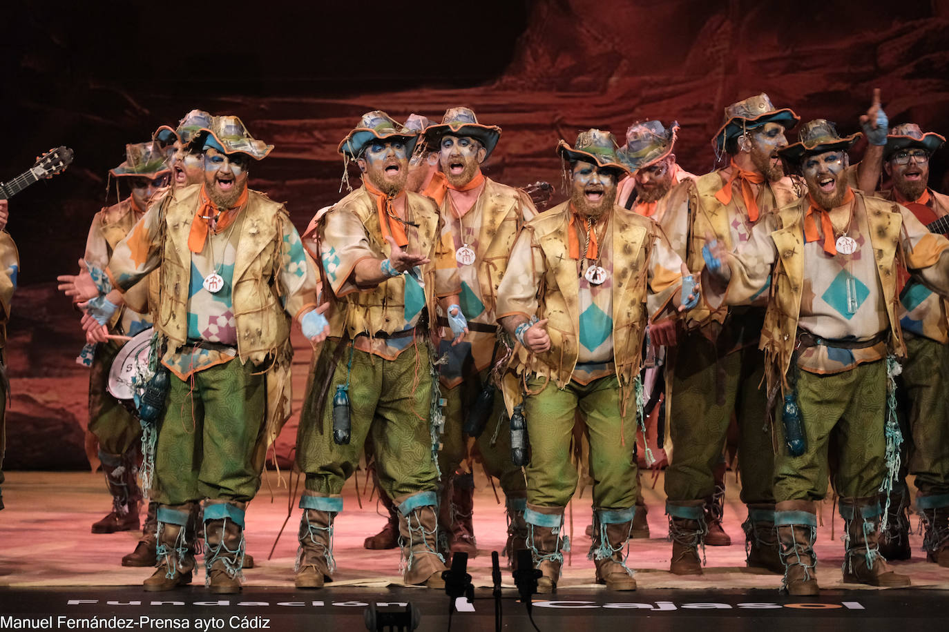 Fotos: Comparsa &#039;La huella&#039; en el COAC 2024, Carnaval de Cádiz