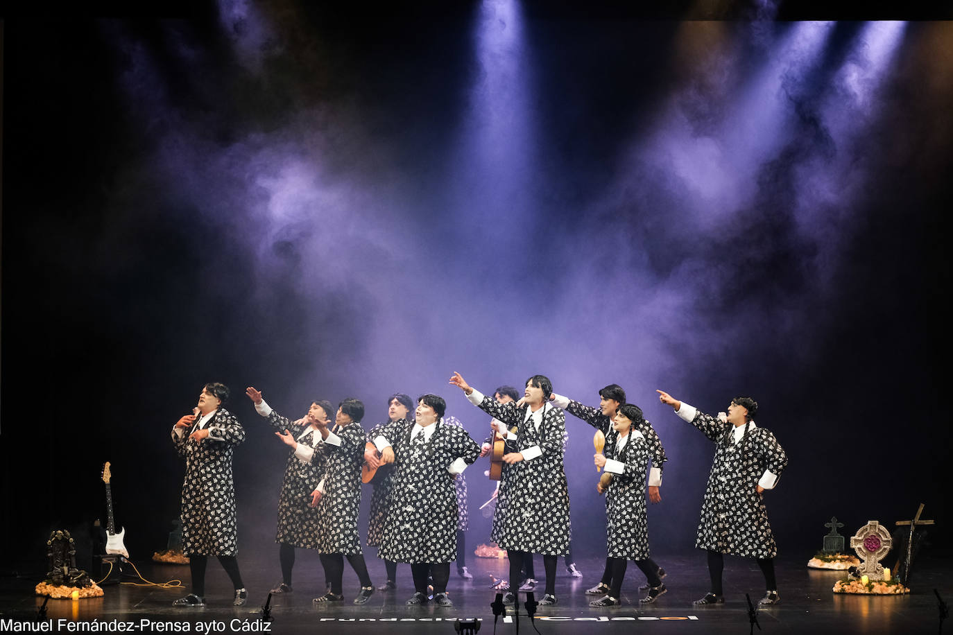 Fotos: Chirigota &#039;La alegría de mi casa&#039; en el COAC 2024, Carnaval de Cádiz