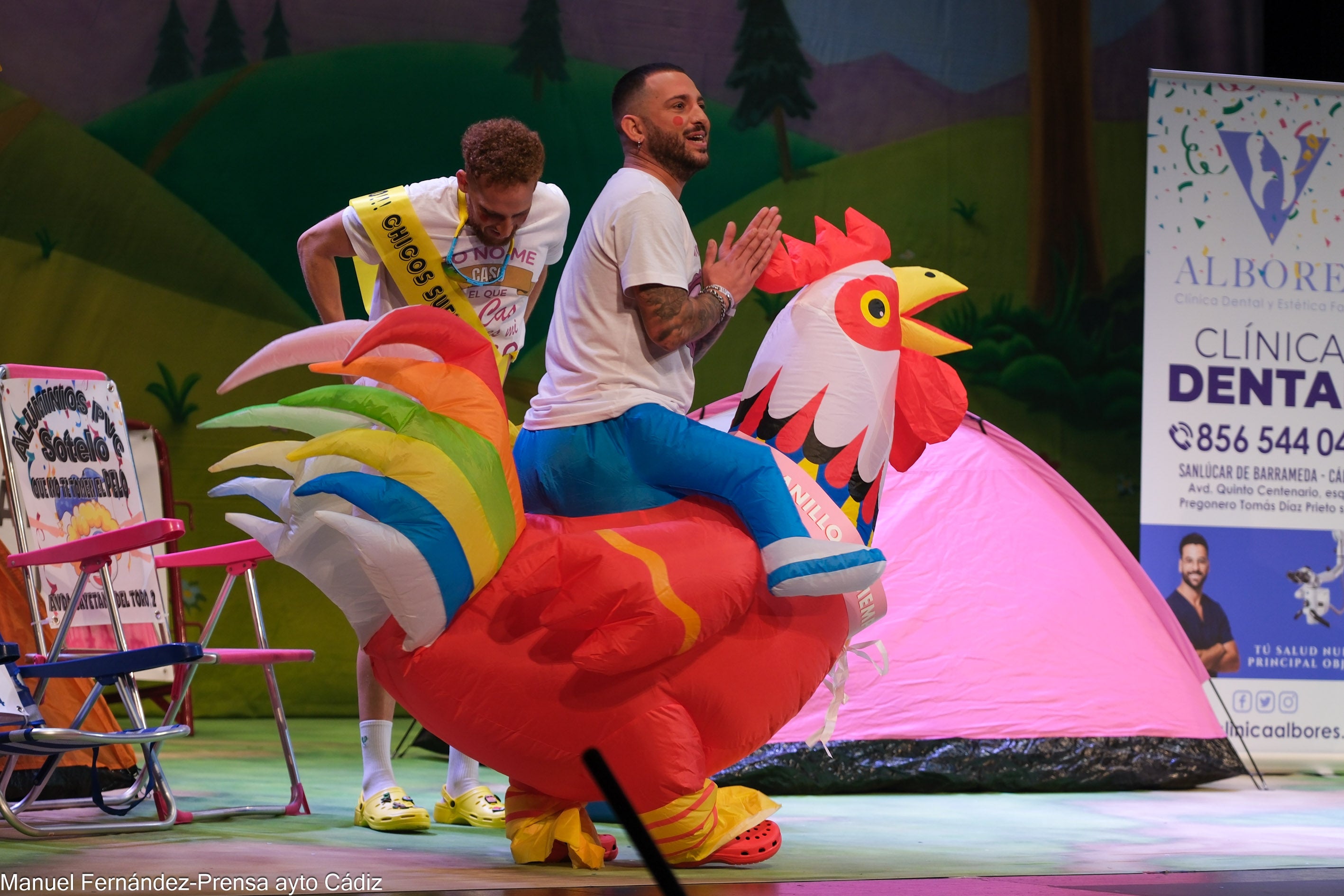 Fotos: El cuarteto &#039;En mi caseta cabe todo el mundo&#039; triunfa en preliminares