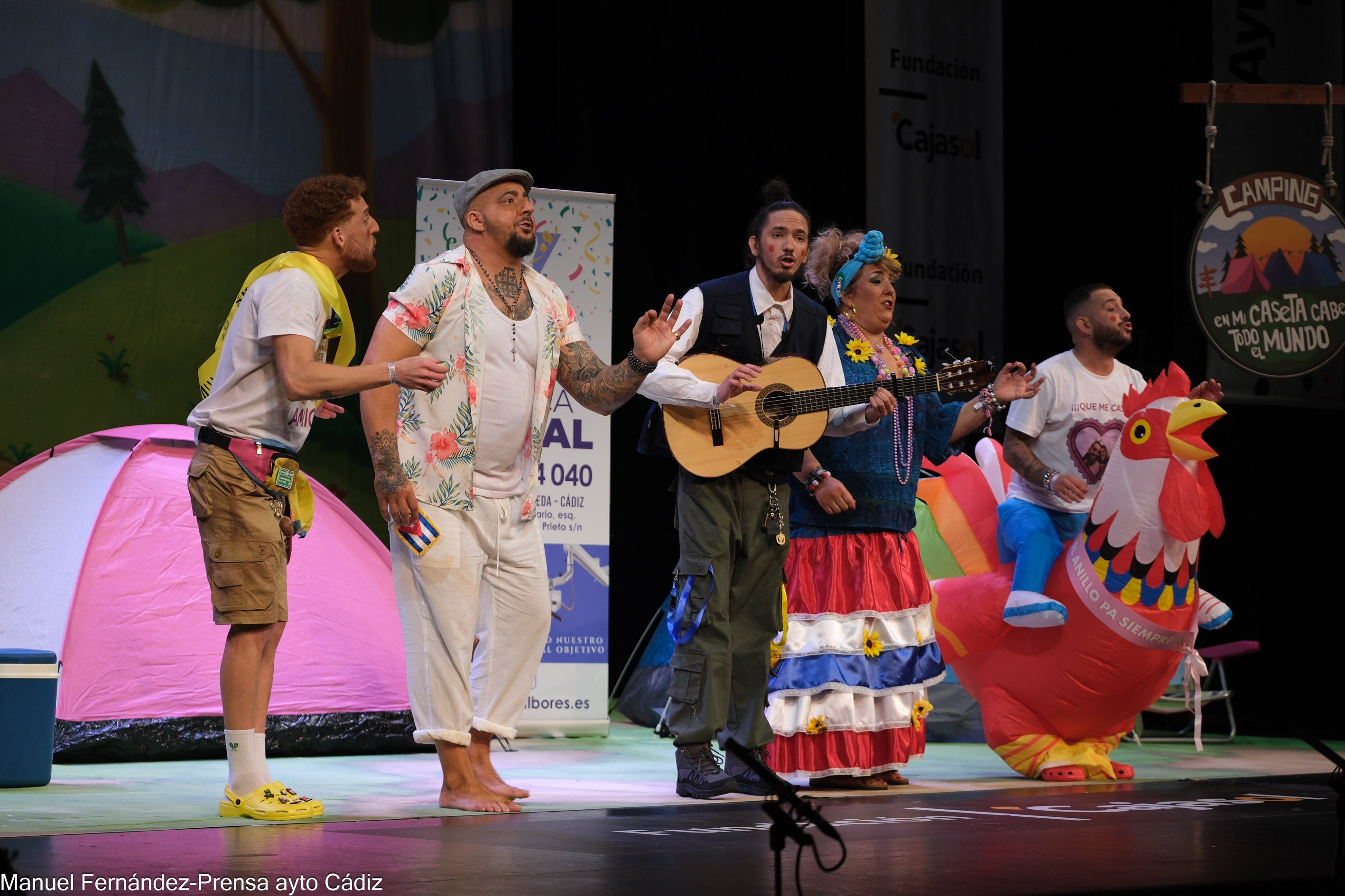 Fotos: El cuarteto &#039;En mi caseta cabe todo el mundo&#039; triunfa en preliminares