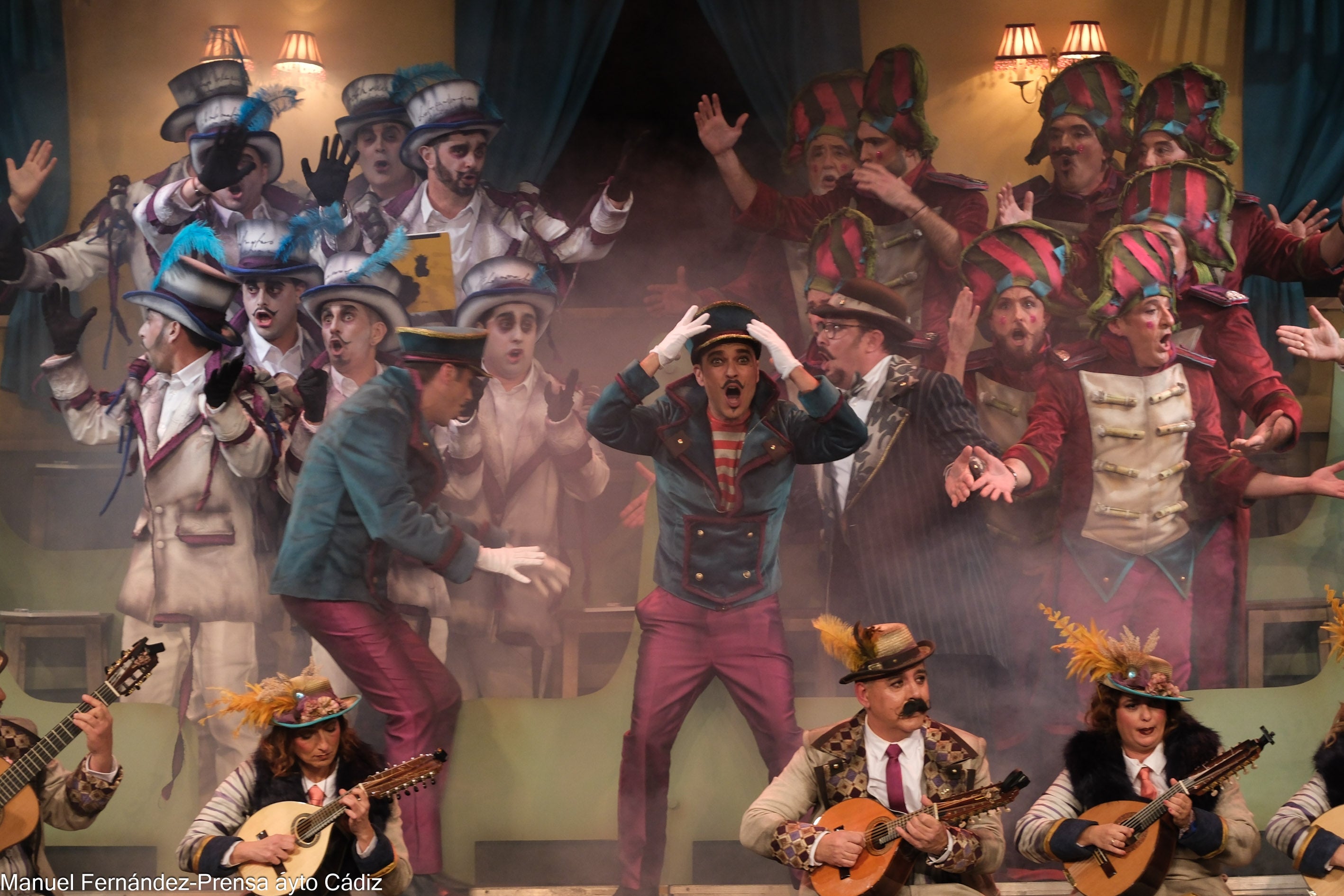 Fotos: El coro &#039;Asesinato en el Cádiz Express&#039; en el COAC 2024