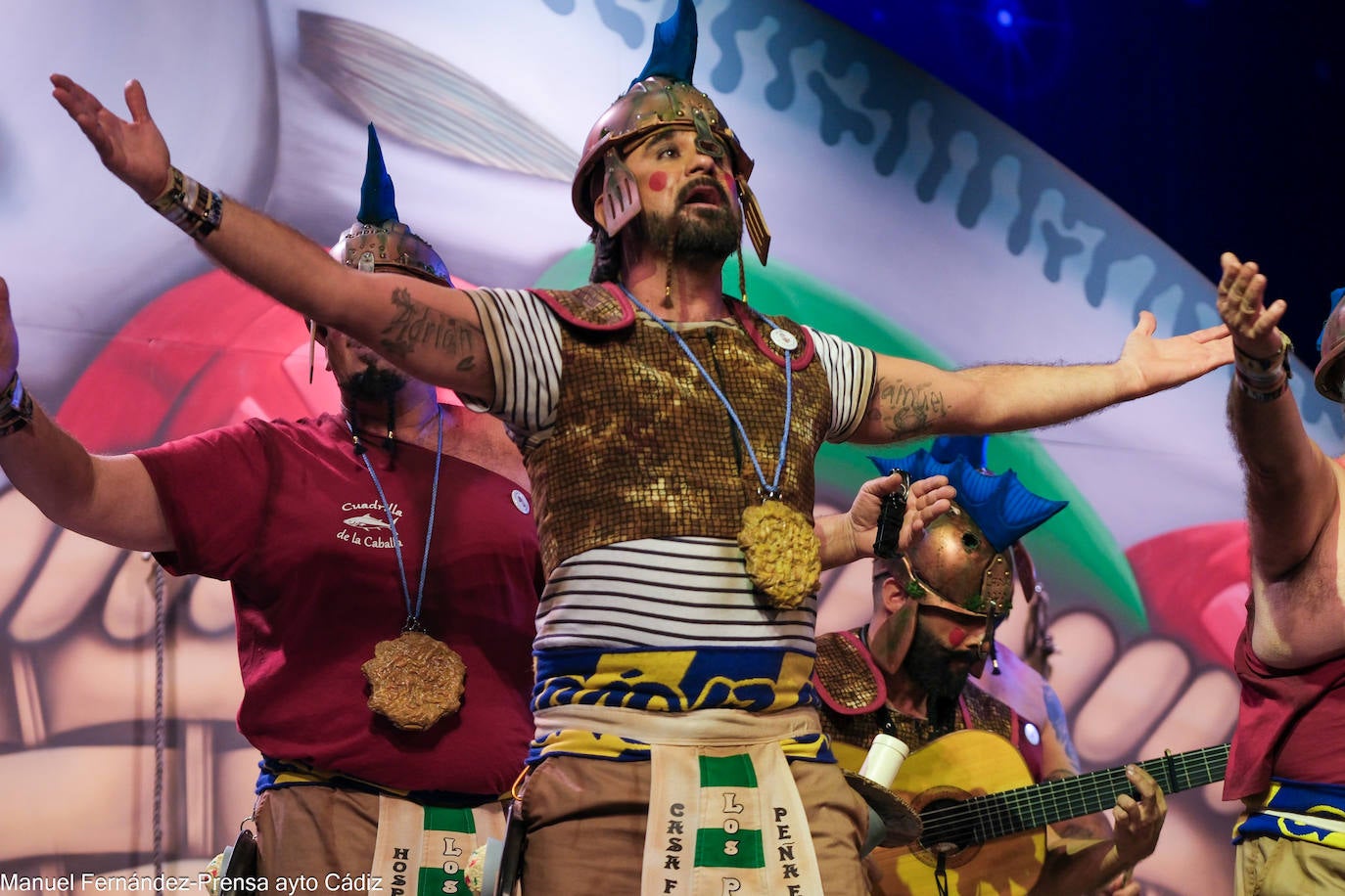 Fotos: &#039;Los que salieron perdiendo&#039; conquistan en preliminares