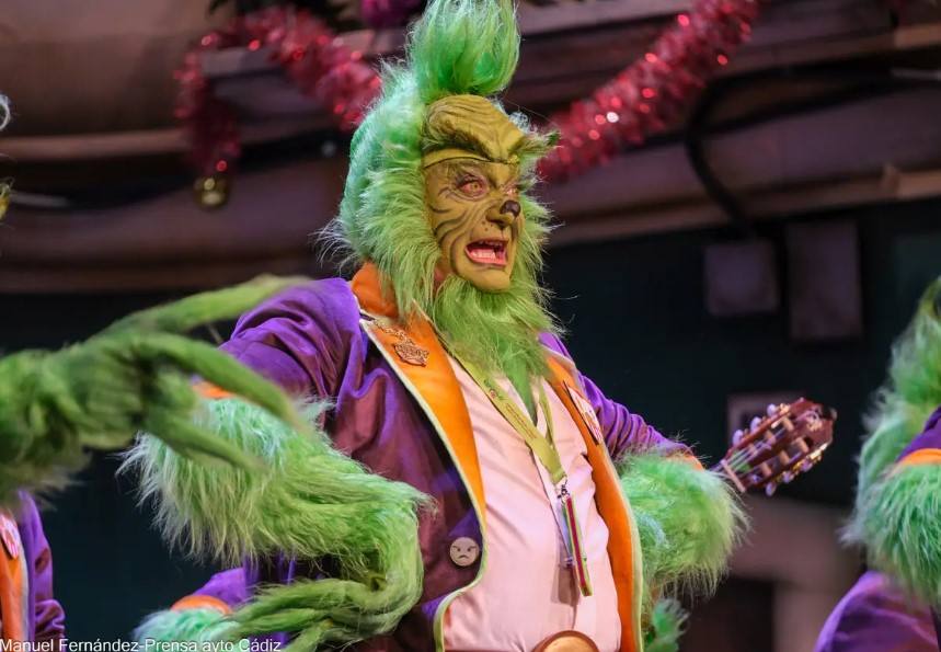 'El Sheriff' durante una actuación de 'El Grinch de Cai'