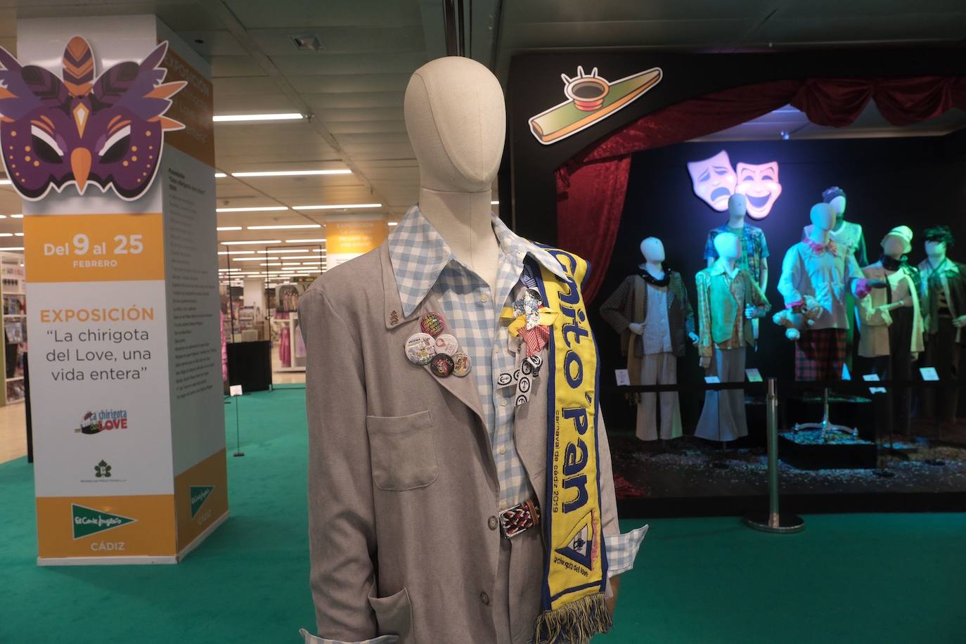 La historia de la chirigota del Love, en una exposición única, en El corte Inglés de Cádiz