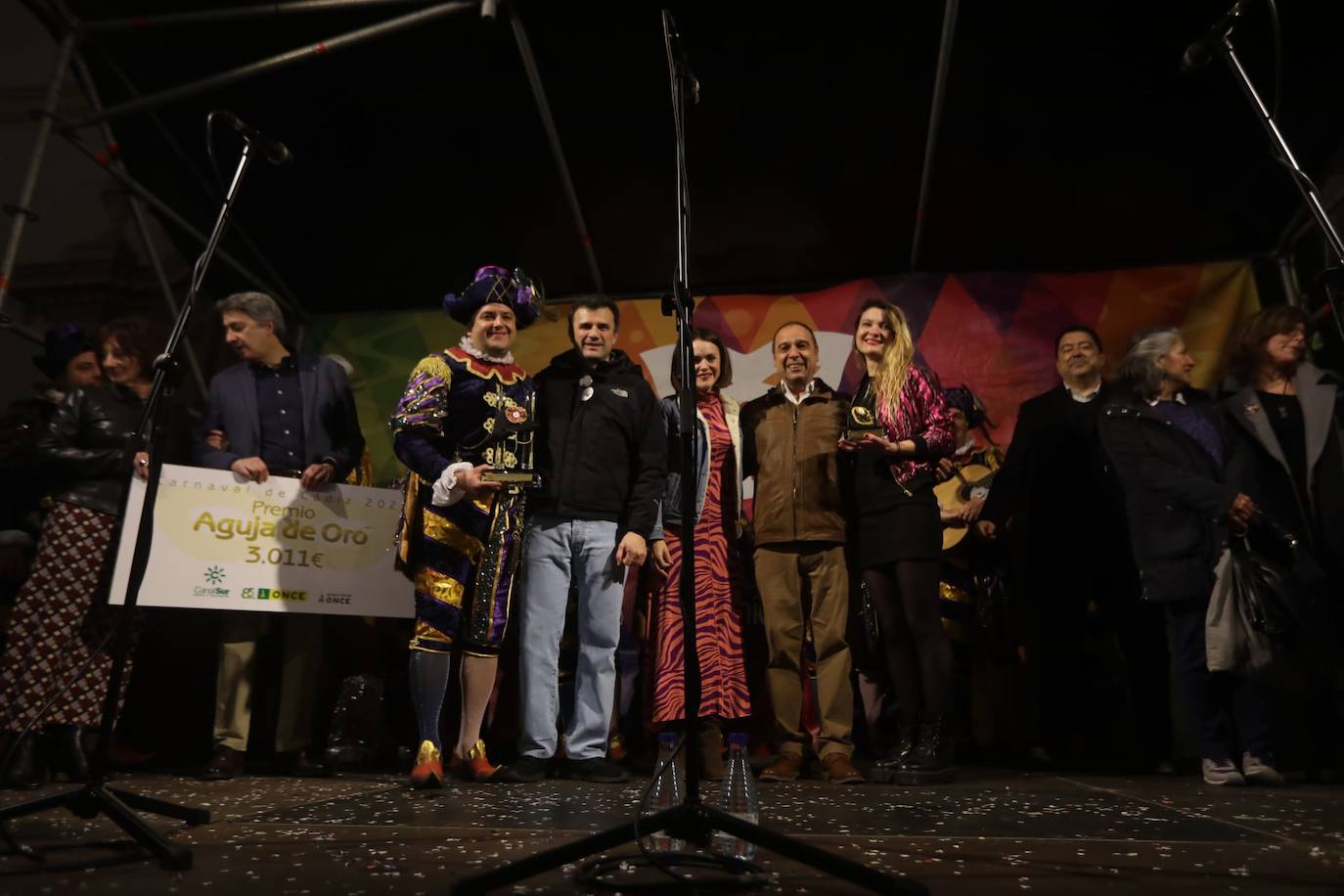 Imágenes del jueves de Carnaval: Tablaos, Aguja de Oro, Javi Medina y Riki Rivera