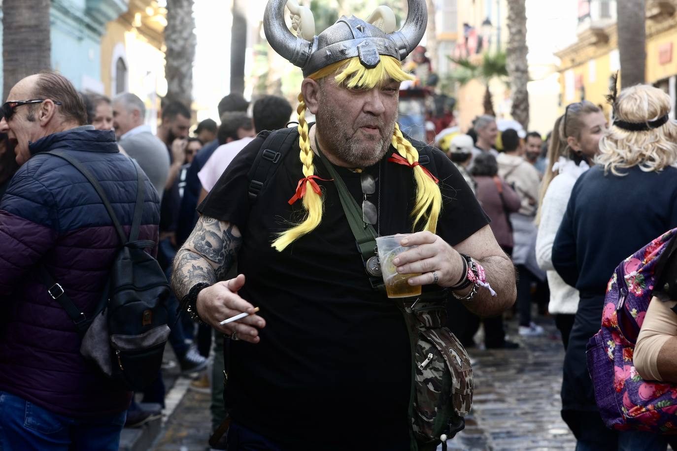 Fotos: Tanguillos, coros y gran ambiente en el sábado de Carnaval