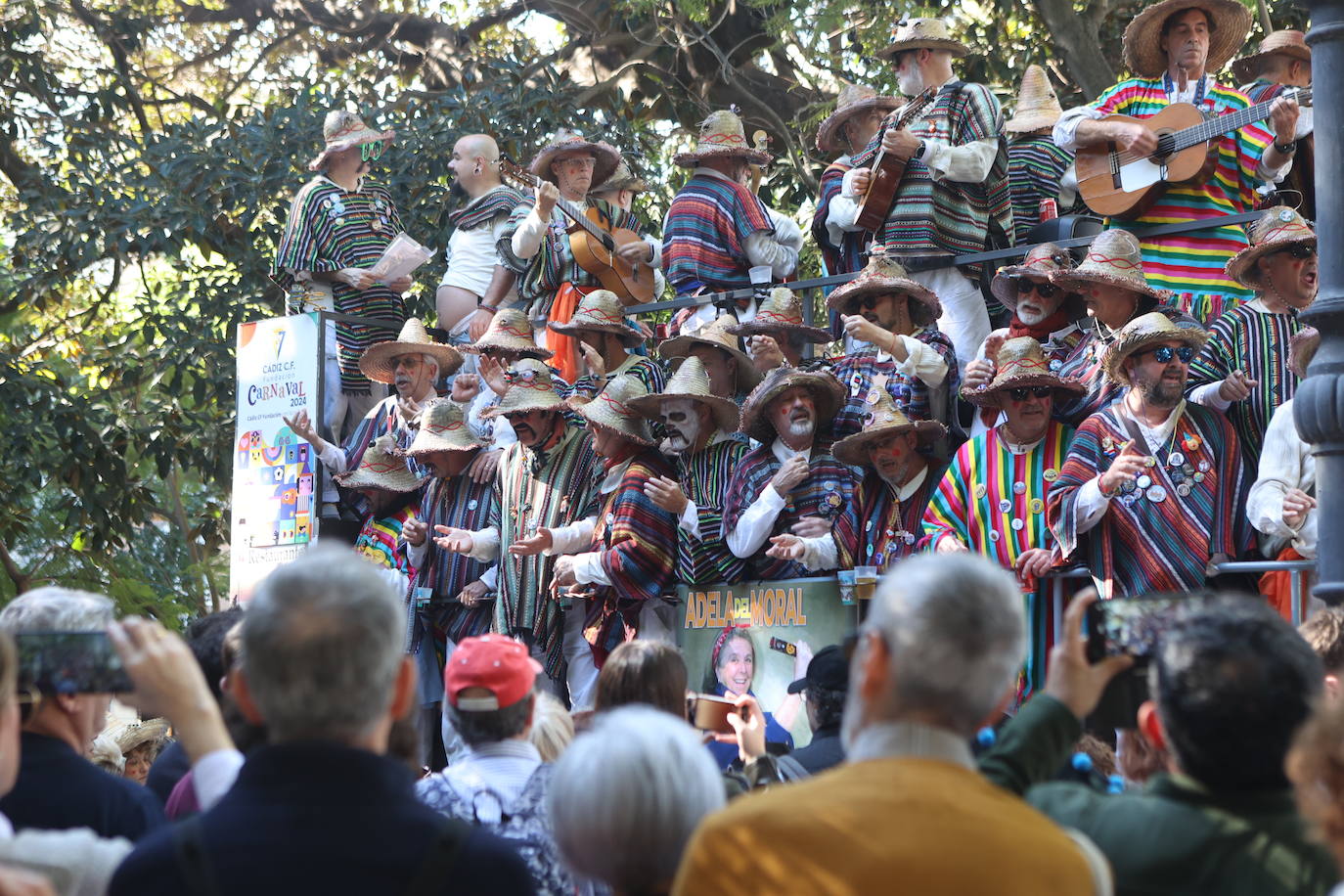 Fotos: Cantera, coros y gran ambiente en un soleado Domingo de Piñata