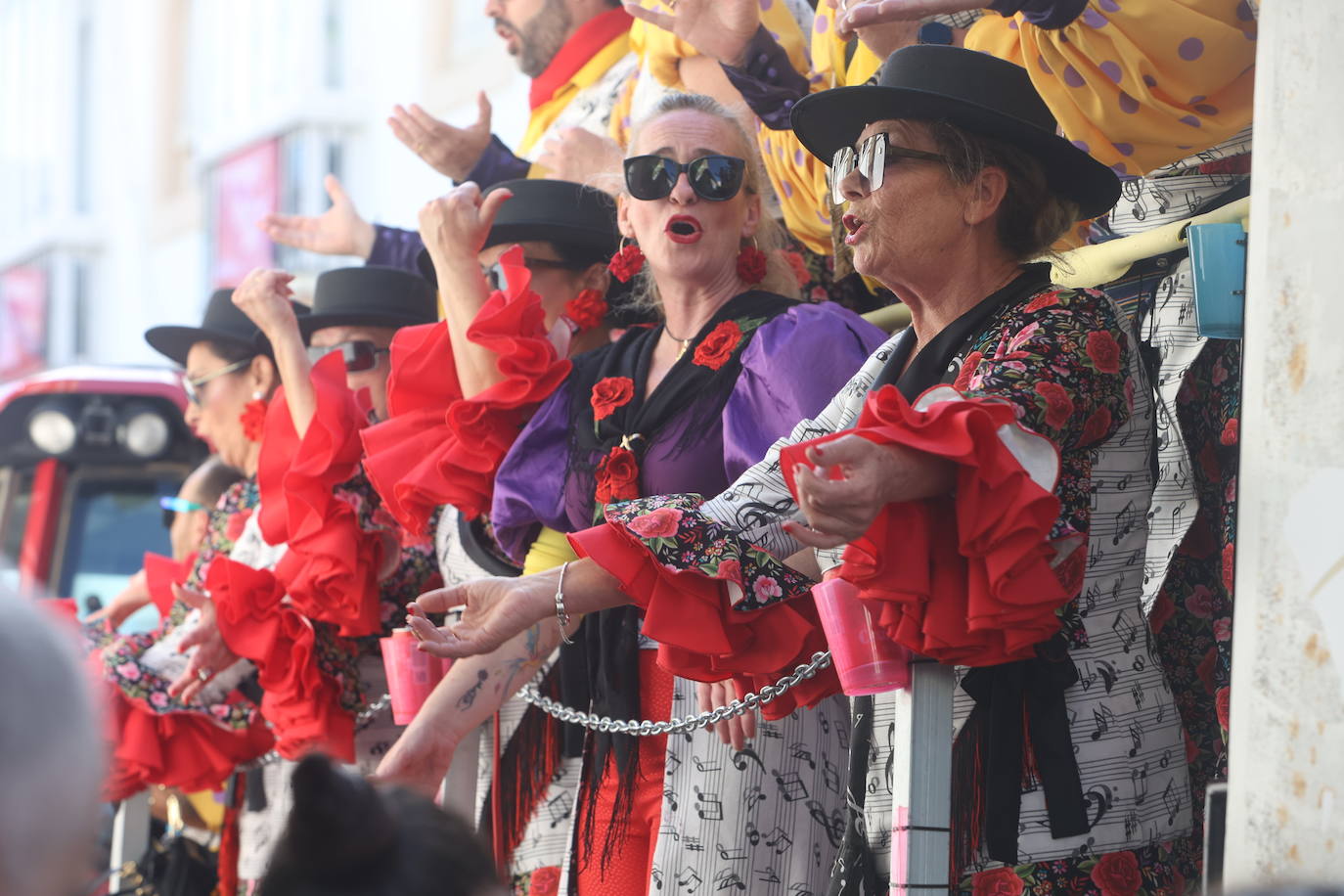 Fotos: Cantera, coros y gran ambiente en un soleado Domingo de Piñata